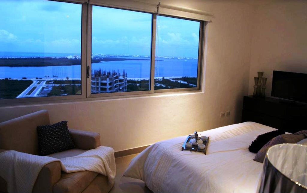 Suites Malecon Cancun Phòng bức ảnh